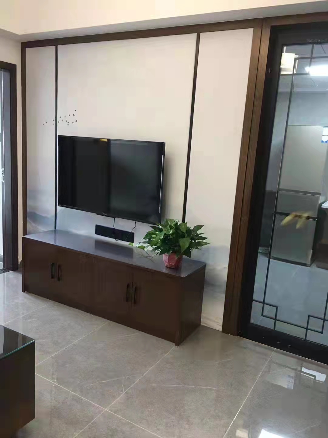 华政龙港汇  2室1厅1卫   2200.00元/月室内图
