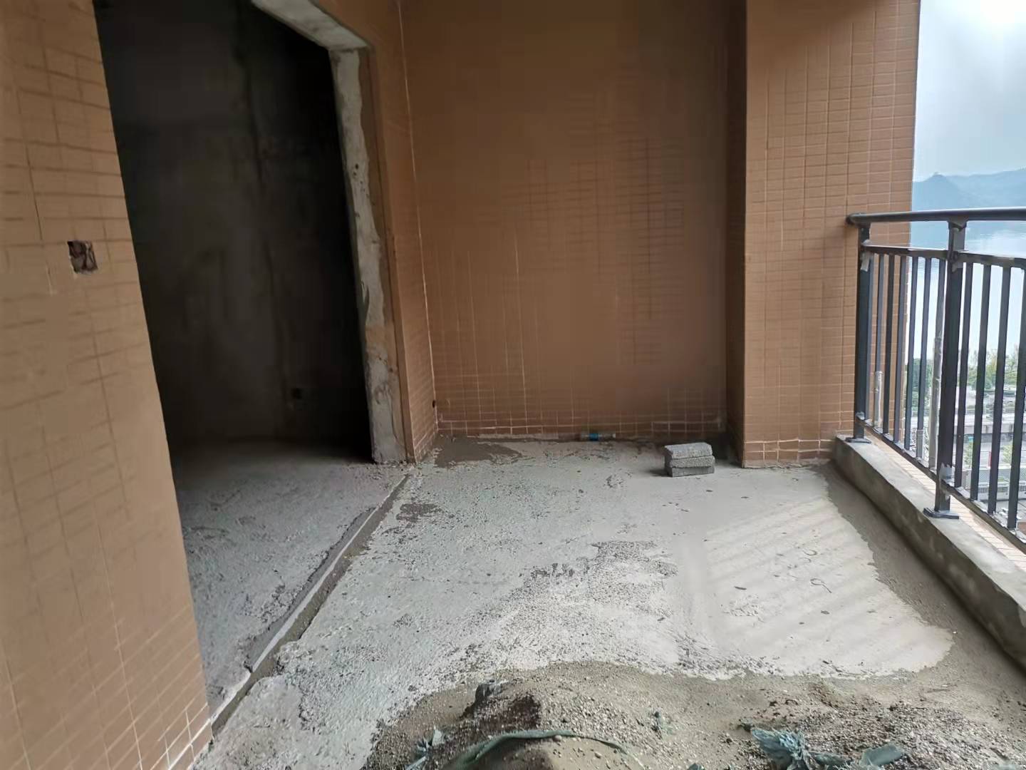 桃花源里  2室2厅1卫    51.8万 桃花源里  2室2厅1卫    51.8万阳台