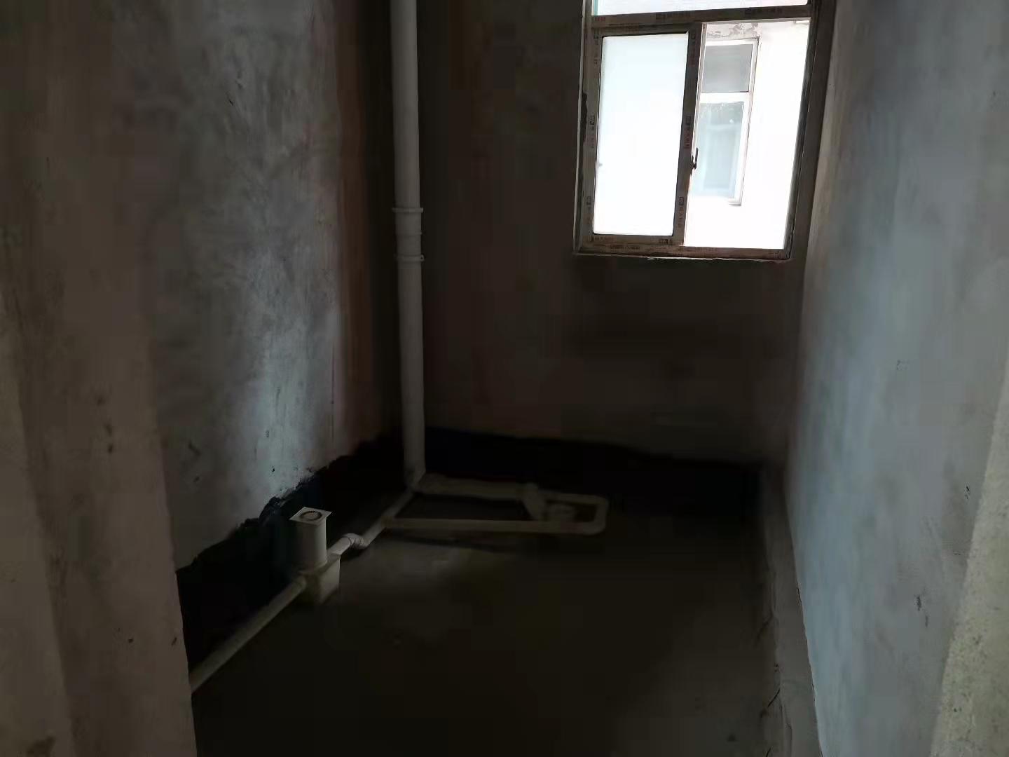 御景园 3室2厅2卫 68.8万 御景园 3室2厅2卫 68.8万卫生间