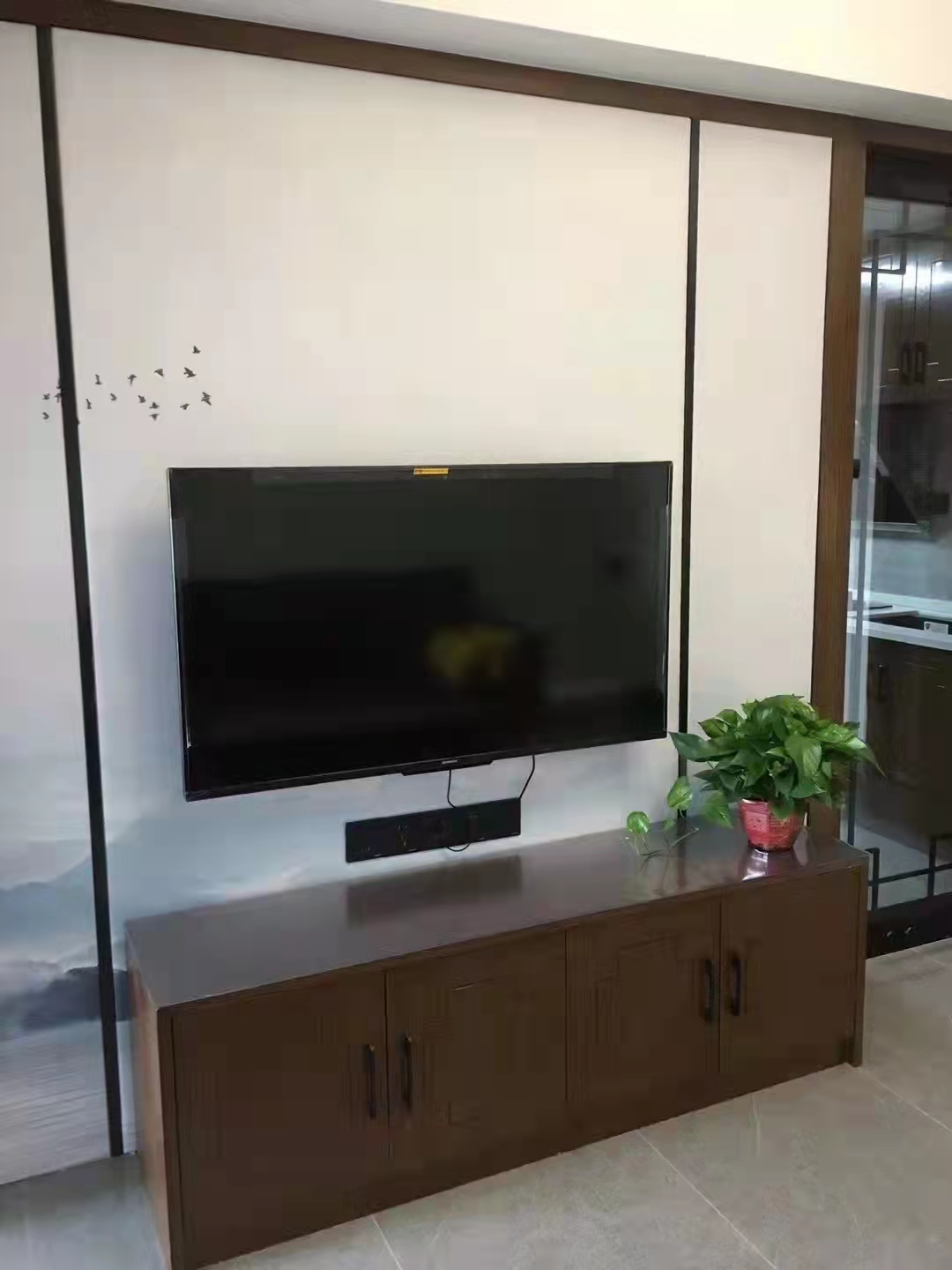 华政龙港汇  2室1厅1卫   2200.00元/月室内图
