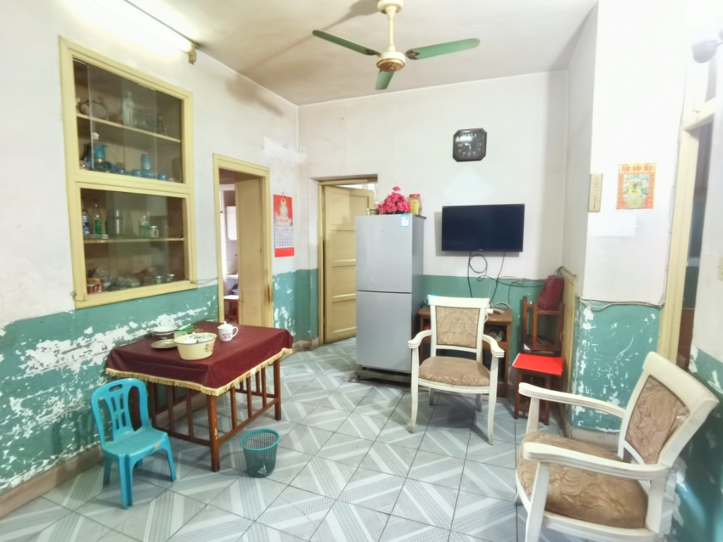 建设中路散盘 2室1厅1卫 42.0万 建设中路散盘 2室1厅1卫 42.0万客厅