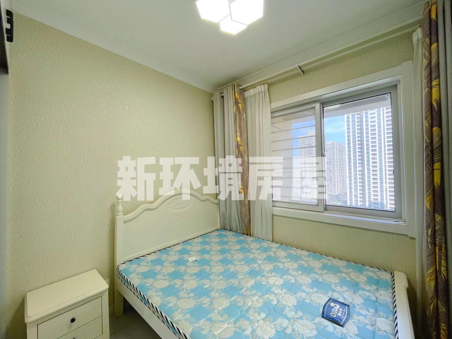 南寨子村安置楼  2室2厅1卫   2400.00元/月室内图