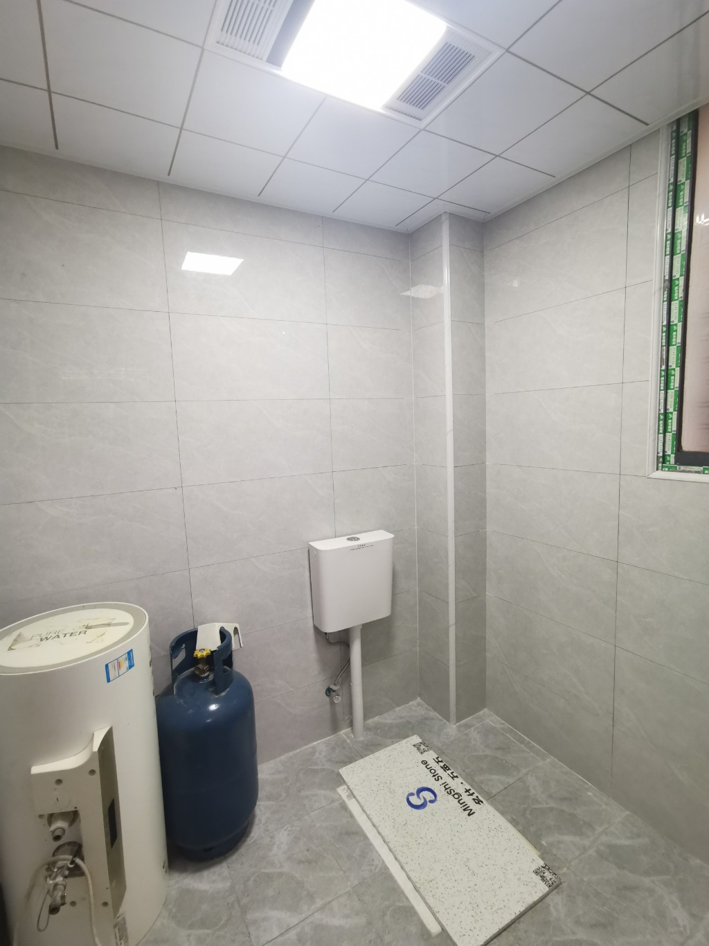 金柘北区  3室1厅1卫   1300.00元/月室内图