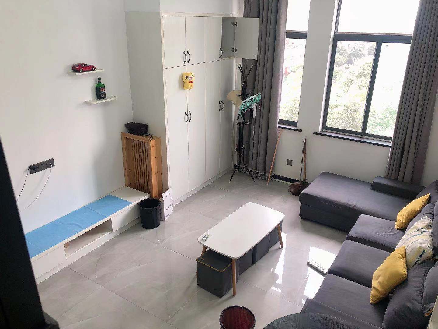 欣天蓝郡  1室1厅1卫   1300.00元/月室内图