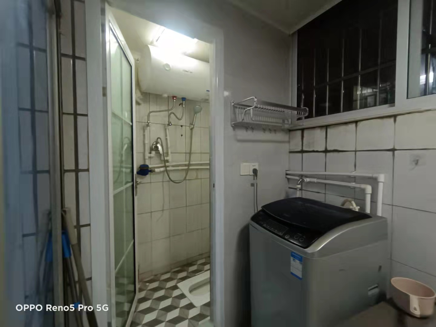 高桥高双湖商贸城 1室1厅1卫 1200.0元/月 高桥高双湖商贸城 1室1厅1卫 1200.0元/月室内图