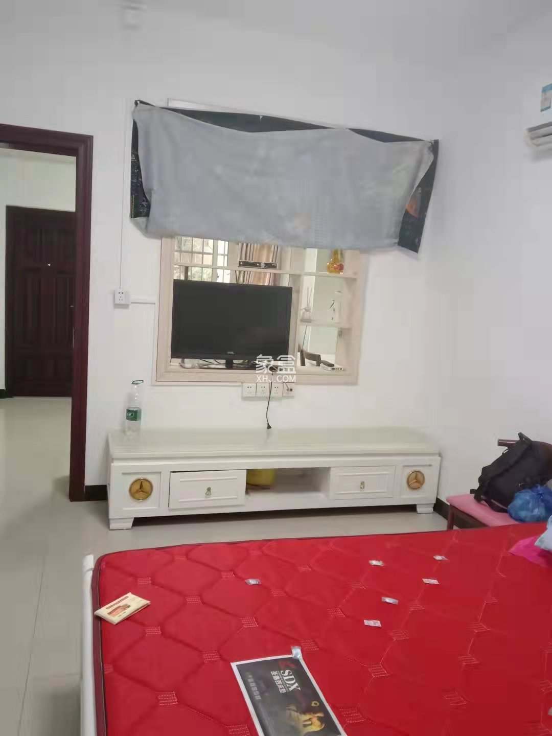 芙蓉冲四村 1室1厅1卫 900.00元/月 芙蓉冲四村 1室1厅1卫 900.00元/月室内图