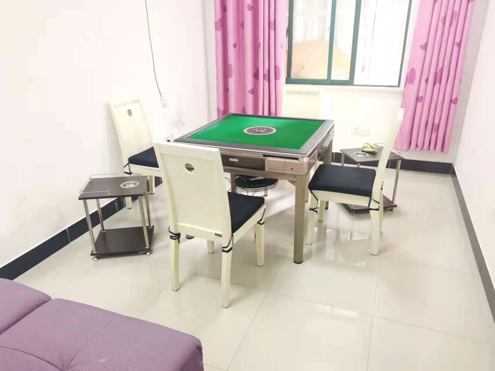 雅士林湘苑一期  3室2厅2卫    1600.0元/月 雅士林湘苑一期  3室2厅2卫    1600.0元/月室内图