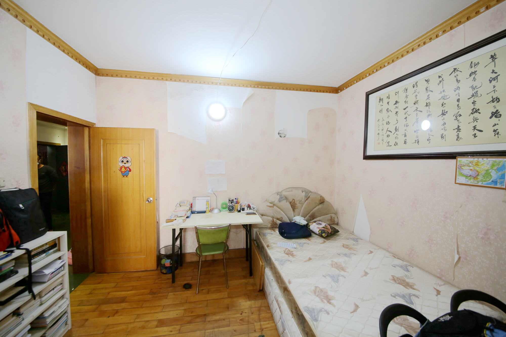 东进小区  2室2厅1卫   36.00万卧室