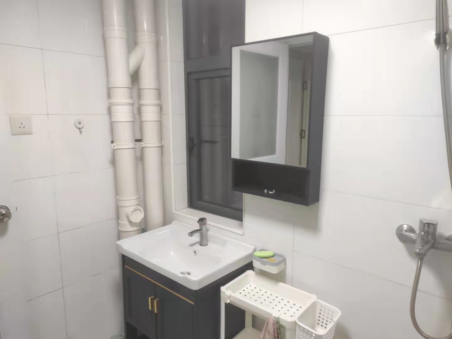 城投F1公寓 2室2厅1卫 1800.0元/月 城投F1公寓 2室2厅1卫 1800.0元/月室内图