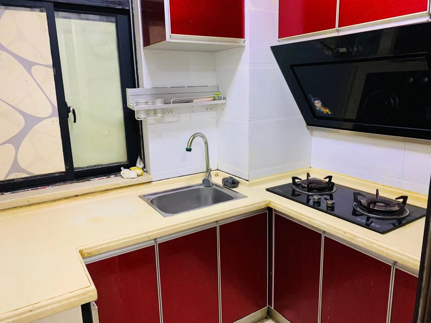 泽云广场 2室2厅1卫 2000.0元/月 泽云广场 2室2厅1卫 2000.0元/月室内图