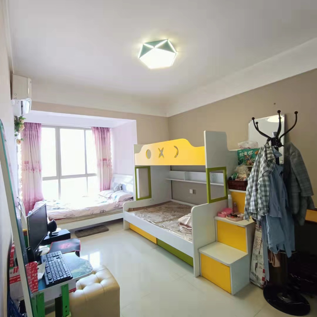 凯翔银座  2室1厅1卫    1800.0元/月 凯翔银座  2室1厅1卫    1800.0元/月室内图