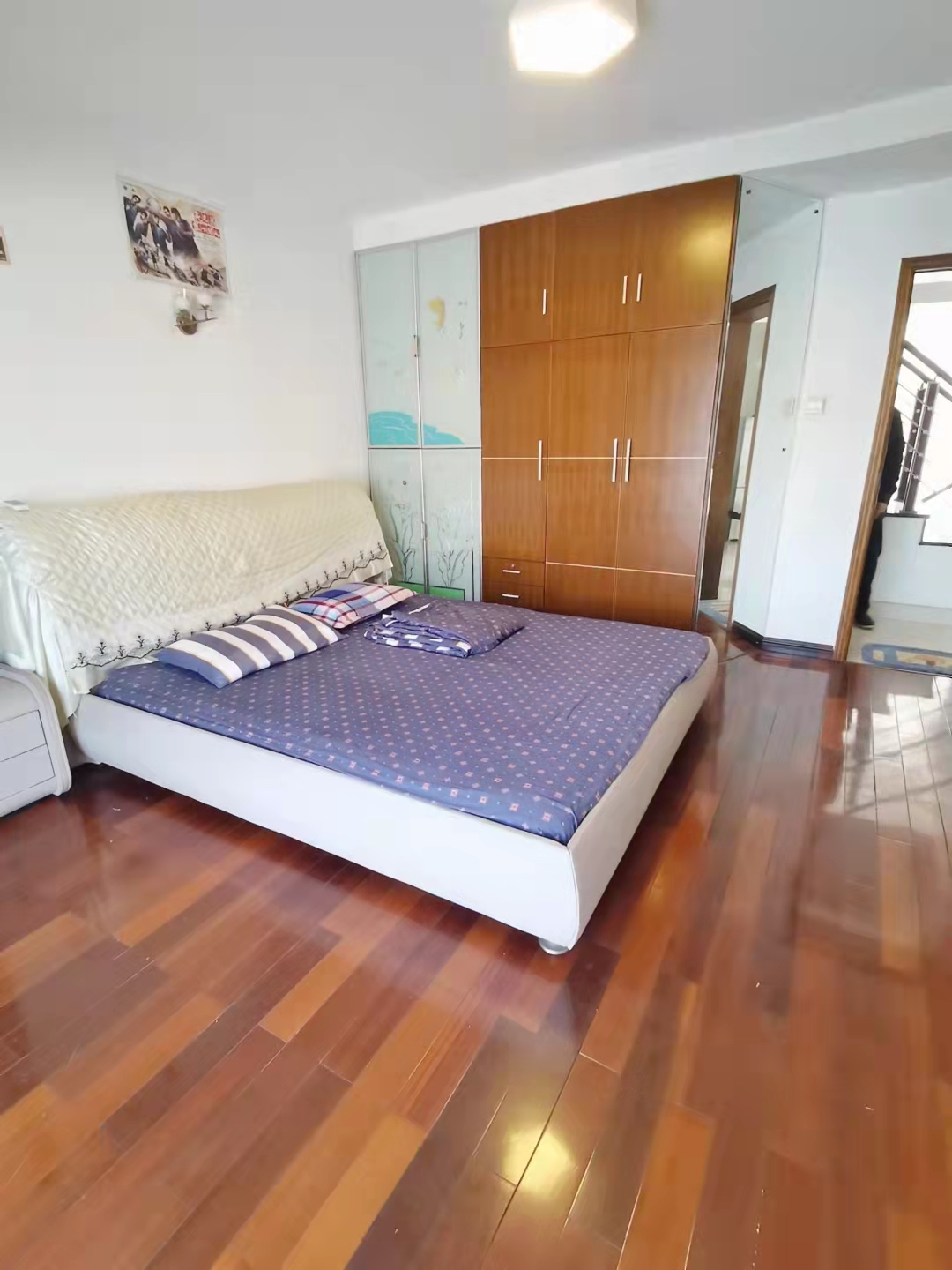 湘银嘉园 4室2厅2卫 4500.0元/月 湘银嘉园 4室2厅2卫 4500.0元/月室内图