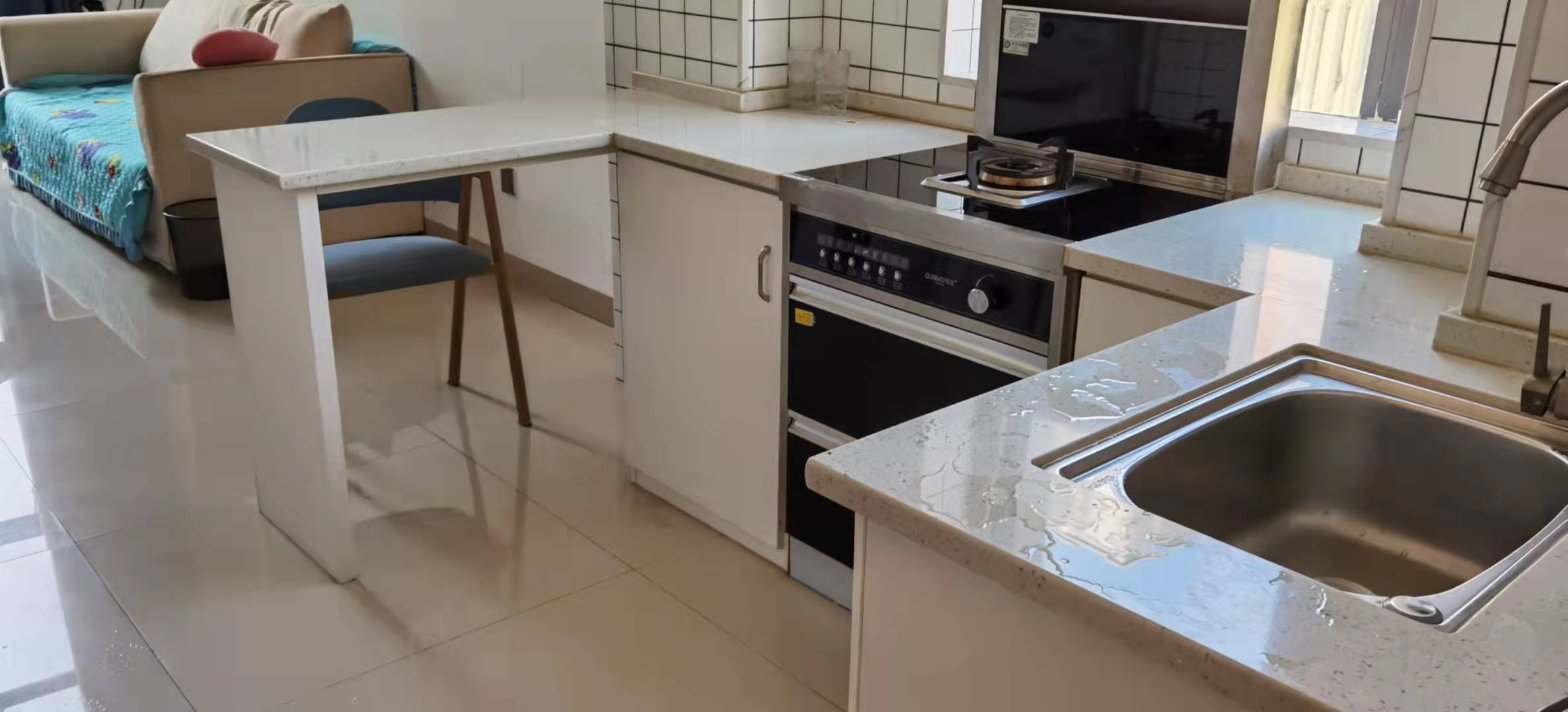 桃花缘  1室1厅1卫    1700.0元/月 桃花缘  1室1厅1卫    1700.0元/月