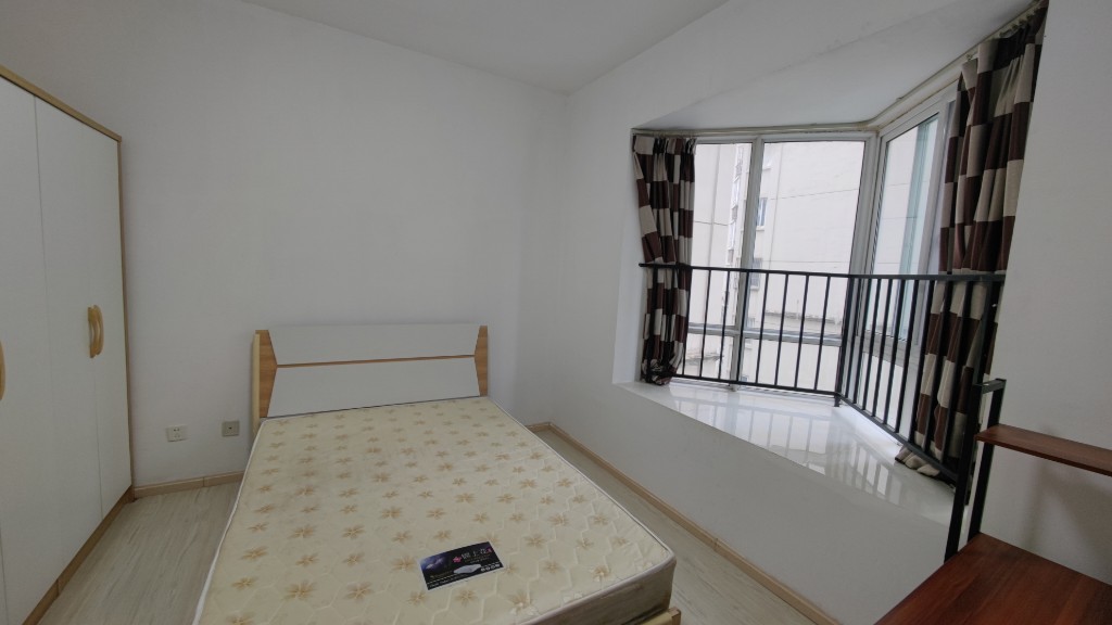 南湖锦苑 2室2厅1卫 1900.0元/月 南湖锦苑 2室2厅1卫 1900.0元/月室内图