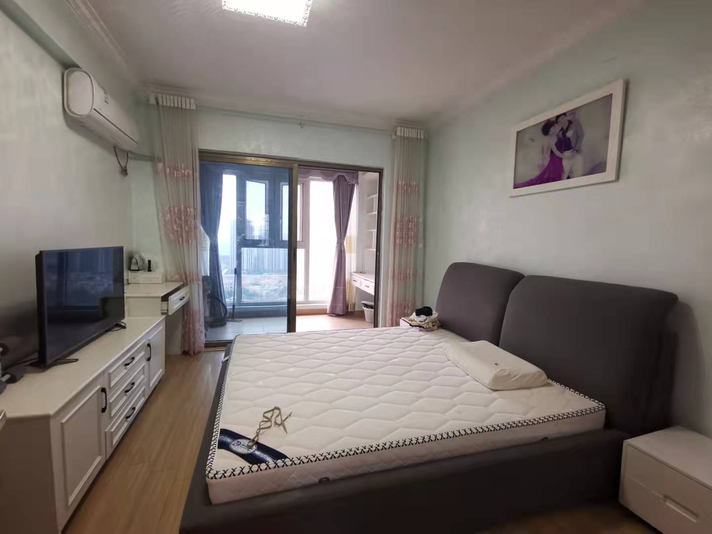碧桂园  3室2厅1卫   2200.00元/月室内图