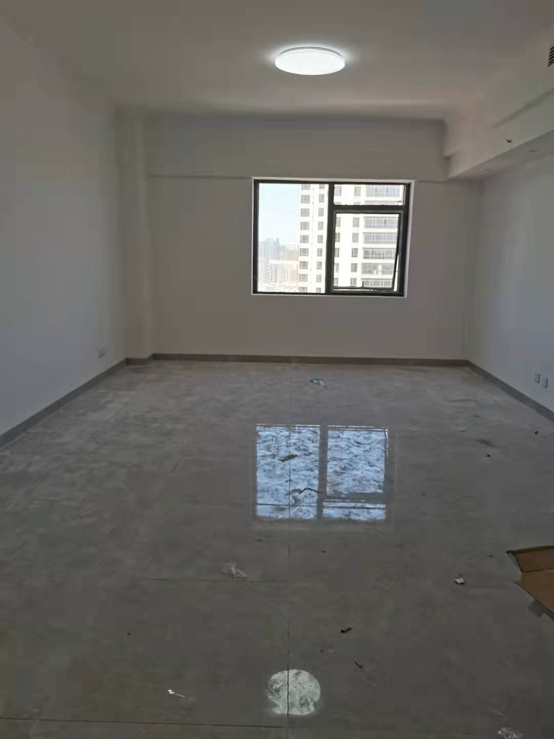 桂鑫汇金中心 2室1厅1卫 3500.0元/月 桂鑫汇金中心 2室1厅1卫 3500.0元/月室内图