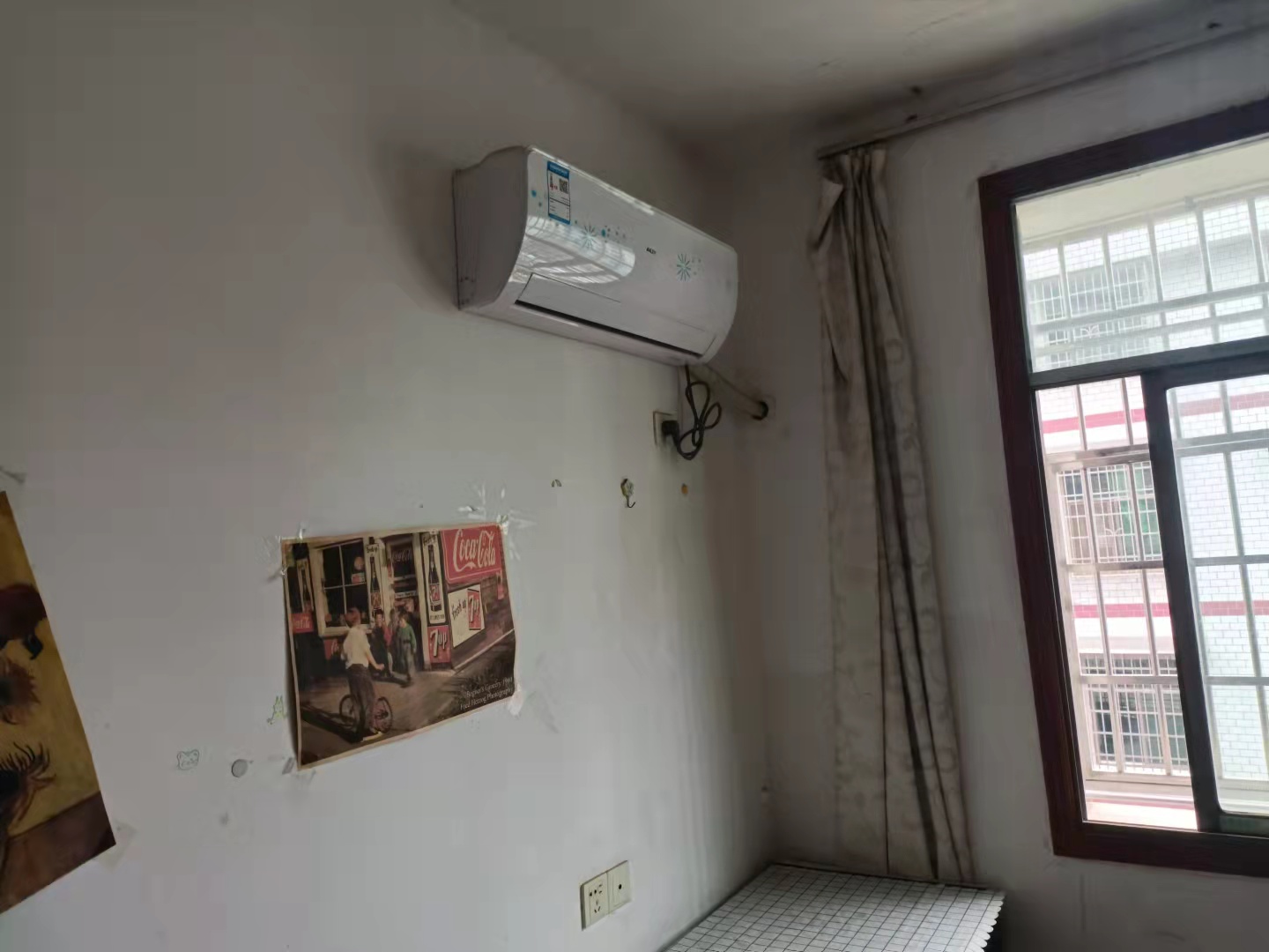 羊舞岭小区 3室2厅1卫 900.0元/月 羊舞岭小区 3室2厅1卫 900.0元/月室内图