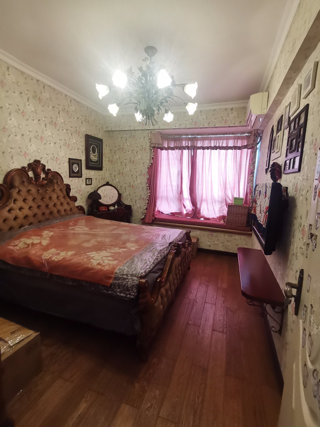 城市风景  4室3厅2卫    88.8万 城市风景  4室3厅2卫    88.8万客厅