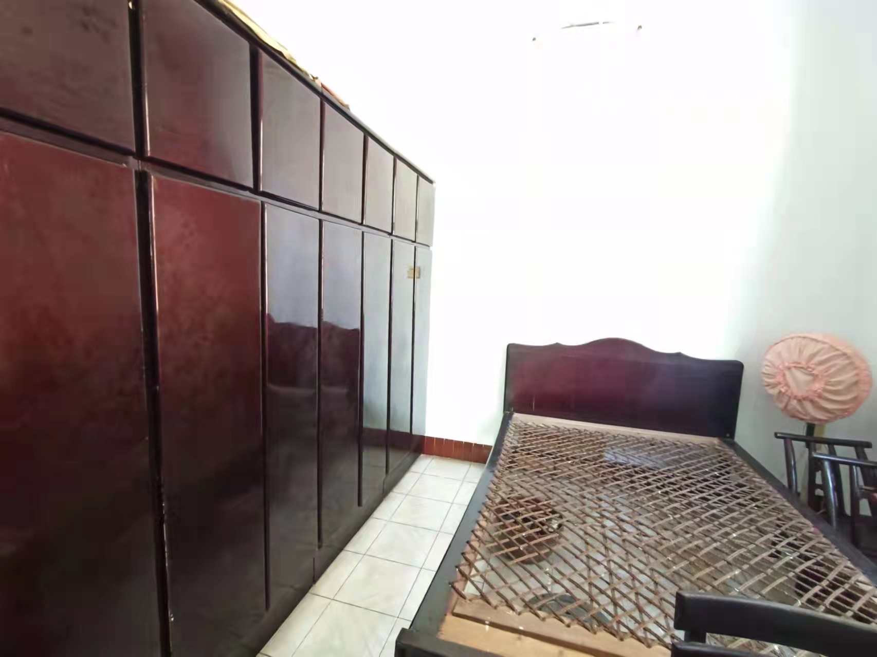 妇幼儿童医院(计生委) 3室2厅1卫 30.8万 妇幼儿童医院(计生委) 3室2厅1卫 30.8万客厅