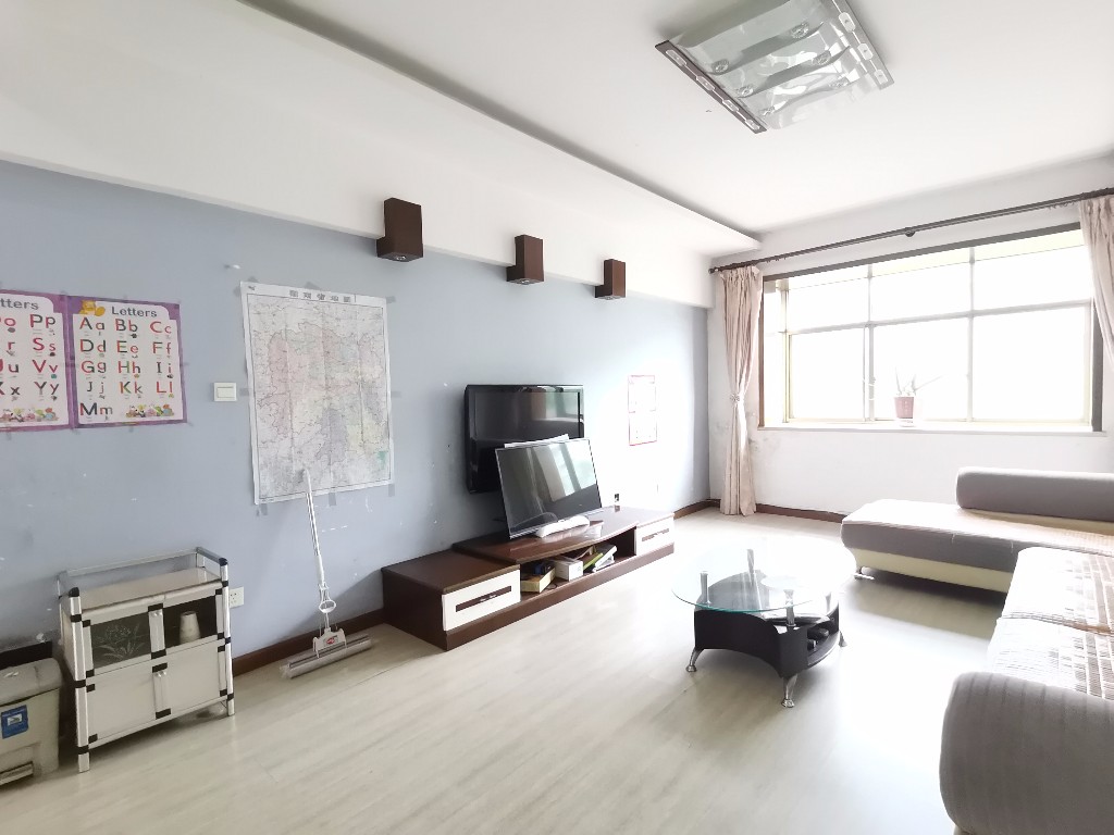 曹四村  3室2厅2卫    1300.0元/月 曹四村  3室2厅2卫    1300.0元/月室内图