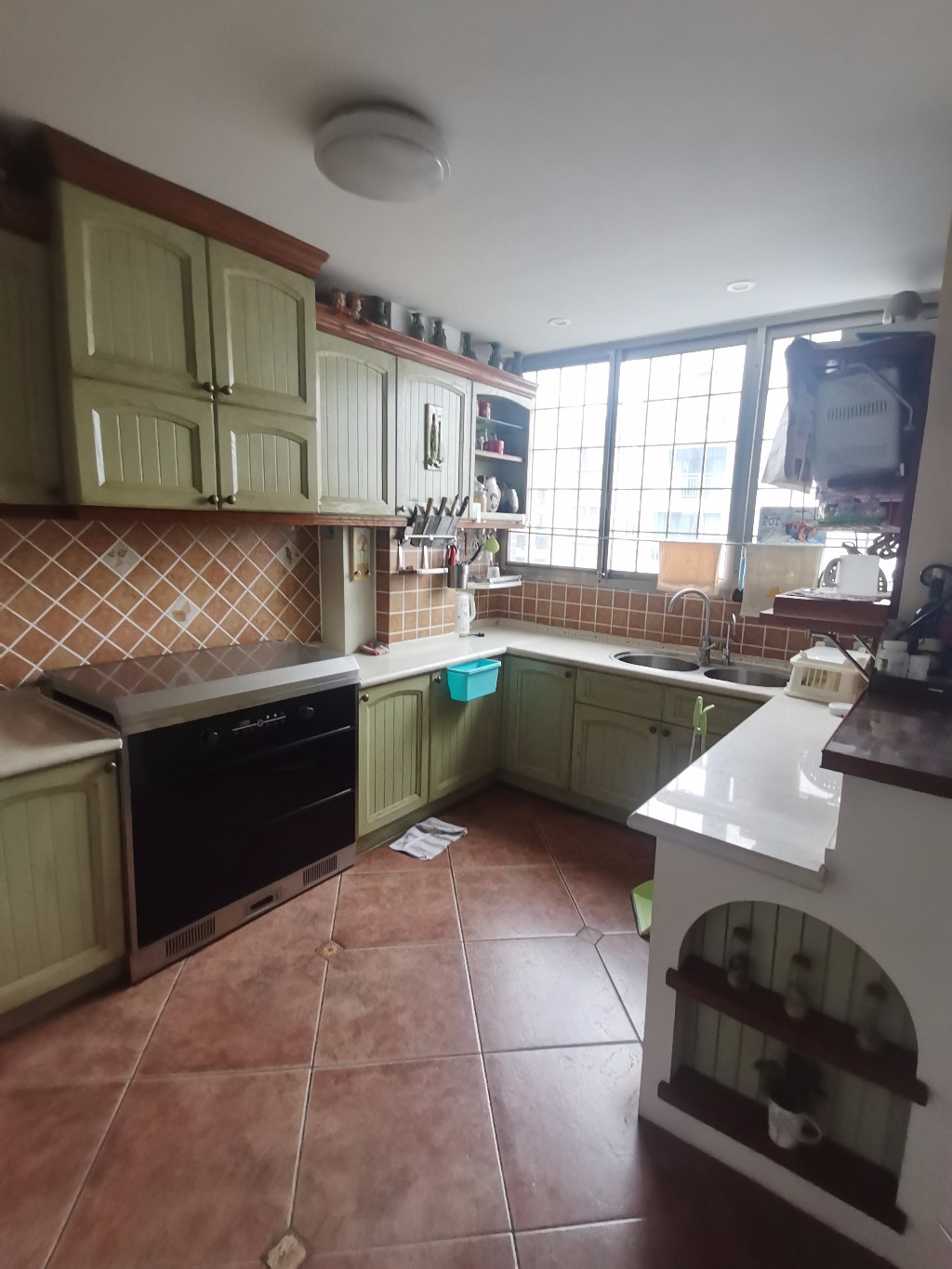 城市风景  4室3厅2卫    88.8万 城市风景  4室3厅2卫    88.8万客厅