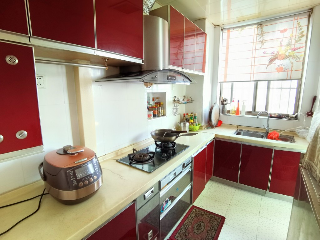 景秀名园  3室2厅1卫    42.0万 景秀名园  3室2厅1卫    42.0万客厅