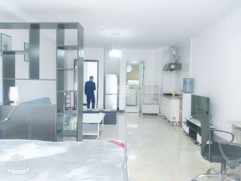 贵阳富力中心 2室1厅1卫 1700.00元/月 贵阳富力中心 2室1厅1卫 1700.00元/月室内图