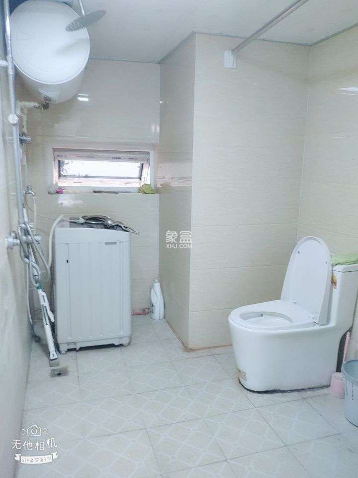 贵阳富力中心 2室1厅1卫 1700.00元/月 贵阳富力中心 2室1厅1卫 1700.00元/月室内图