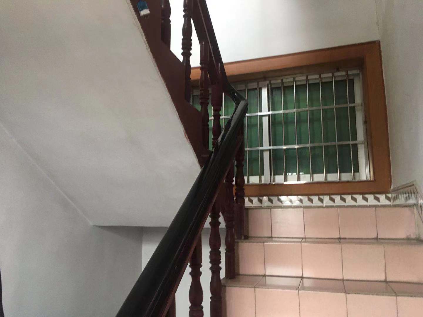 私房(桃源县所有) 5室4厅2卫 185.0万 私房(桃源县所有) 5室4厅2卫 185.0万卫生间