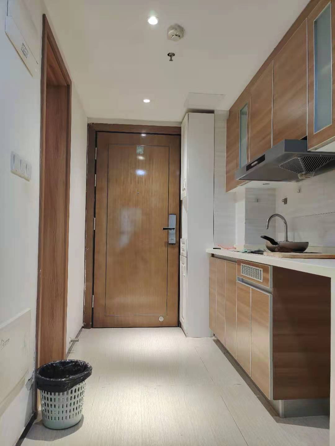 恒大绿洲  1室1厅1卫    1500.0元/月 恒大绿洲  1室1厅1卫    1500.0元/月室内图