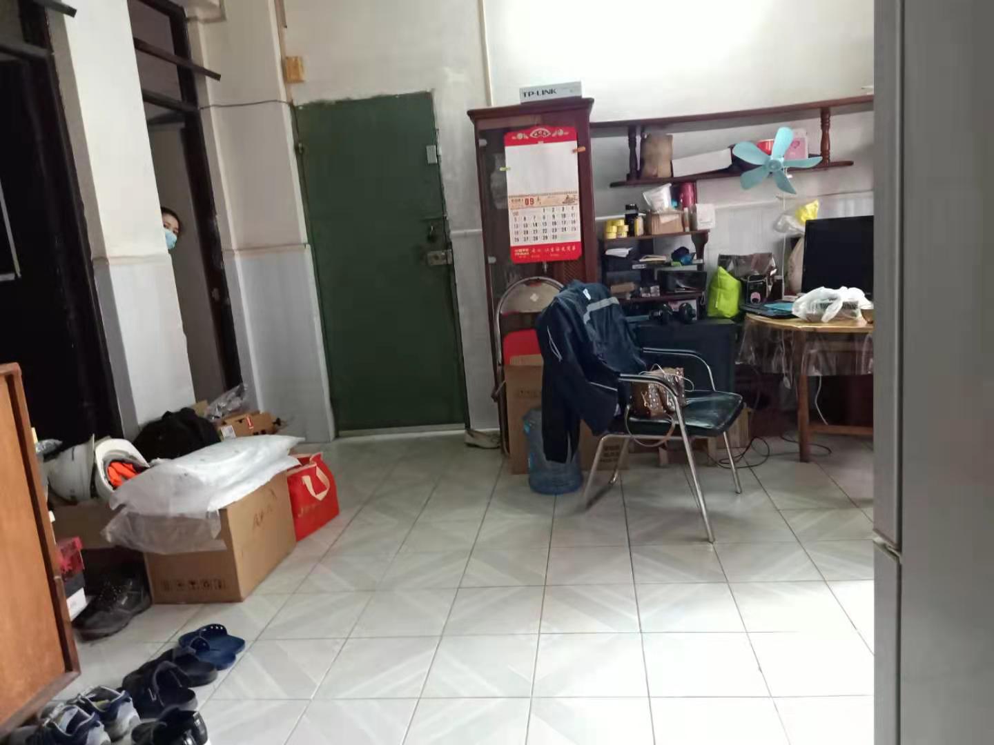 海府路海汽运输总公司红坎坡住宅区  3室2厅1卫    2000.0元/月室内图