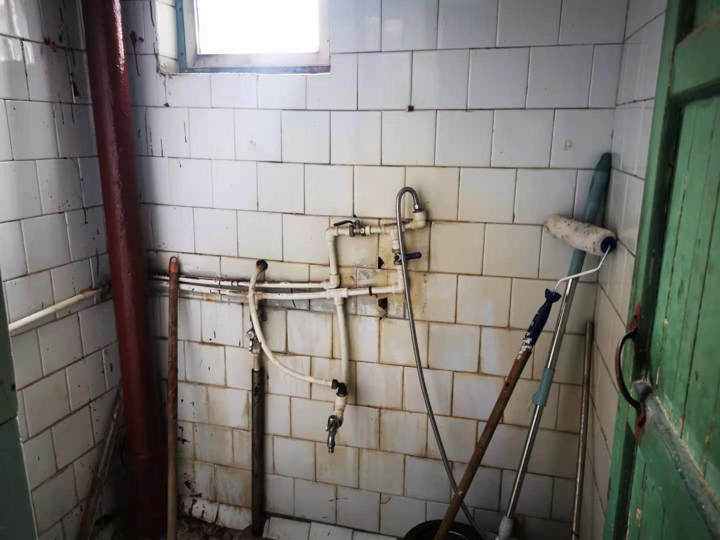 湘钢北门新三村 2室1厅1卫 750.0元/月 湘钢北门新三村 2室1厅1卫 750.0元/月室内图