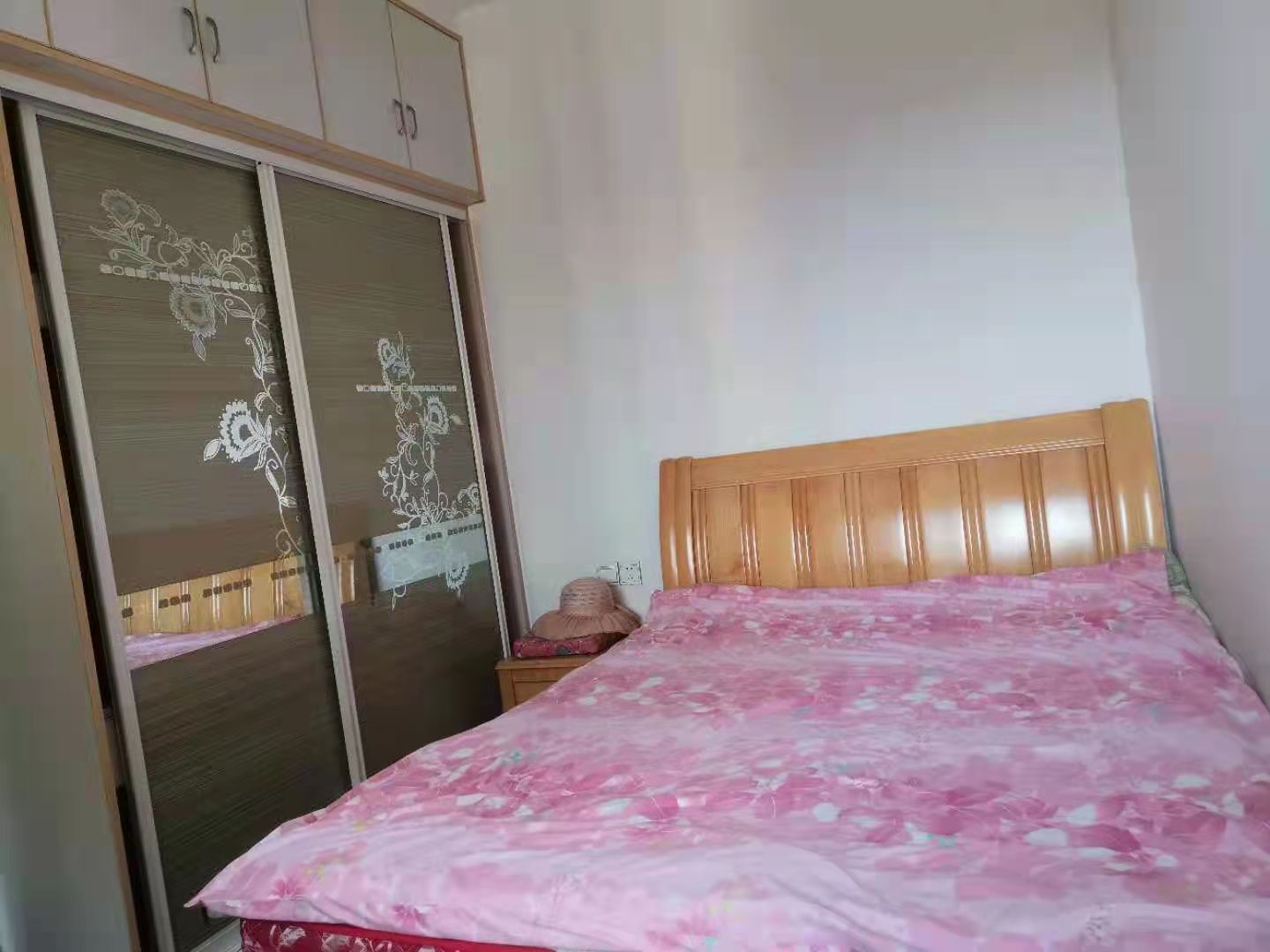 三一歌雅郡 2室2厅1卫 1500.00元/月 三一歌雅郡 2室2厅1卫 1500.00元/月室内图