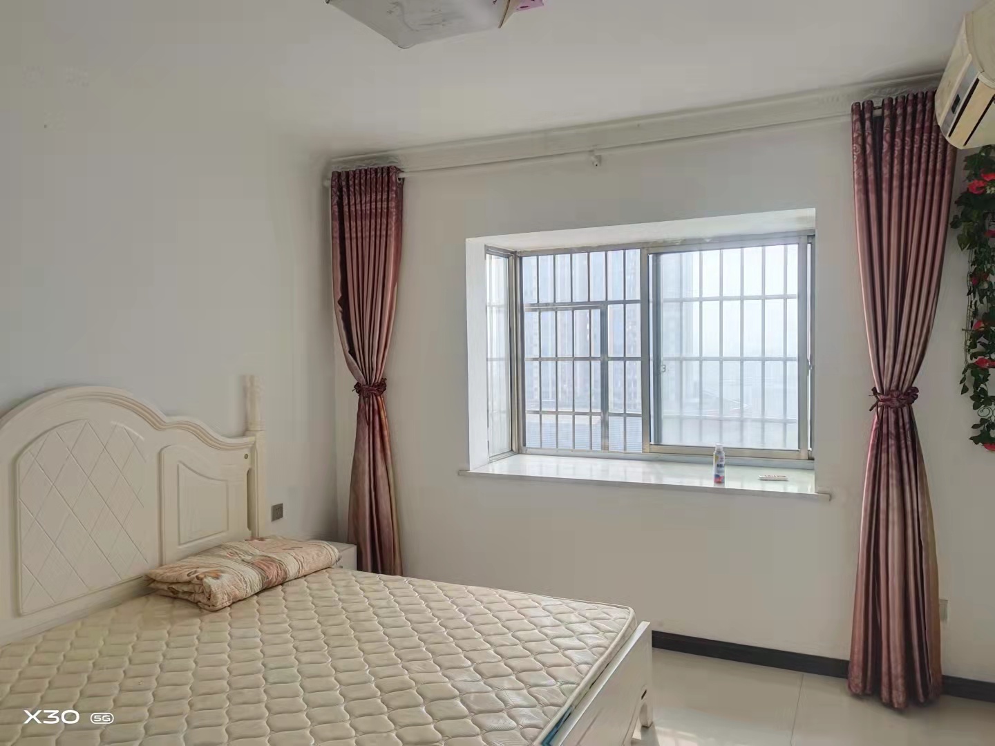 润林雅苑 3室2厅2卫 1800.0元/月 润林雅苑 3室2厅2卫 1800.0元/月户型图