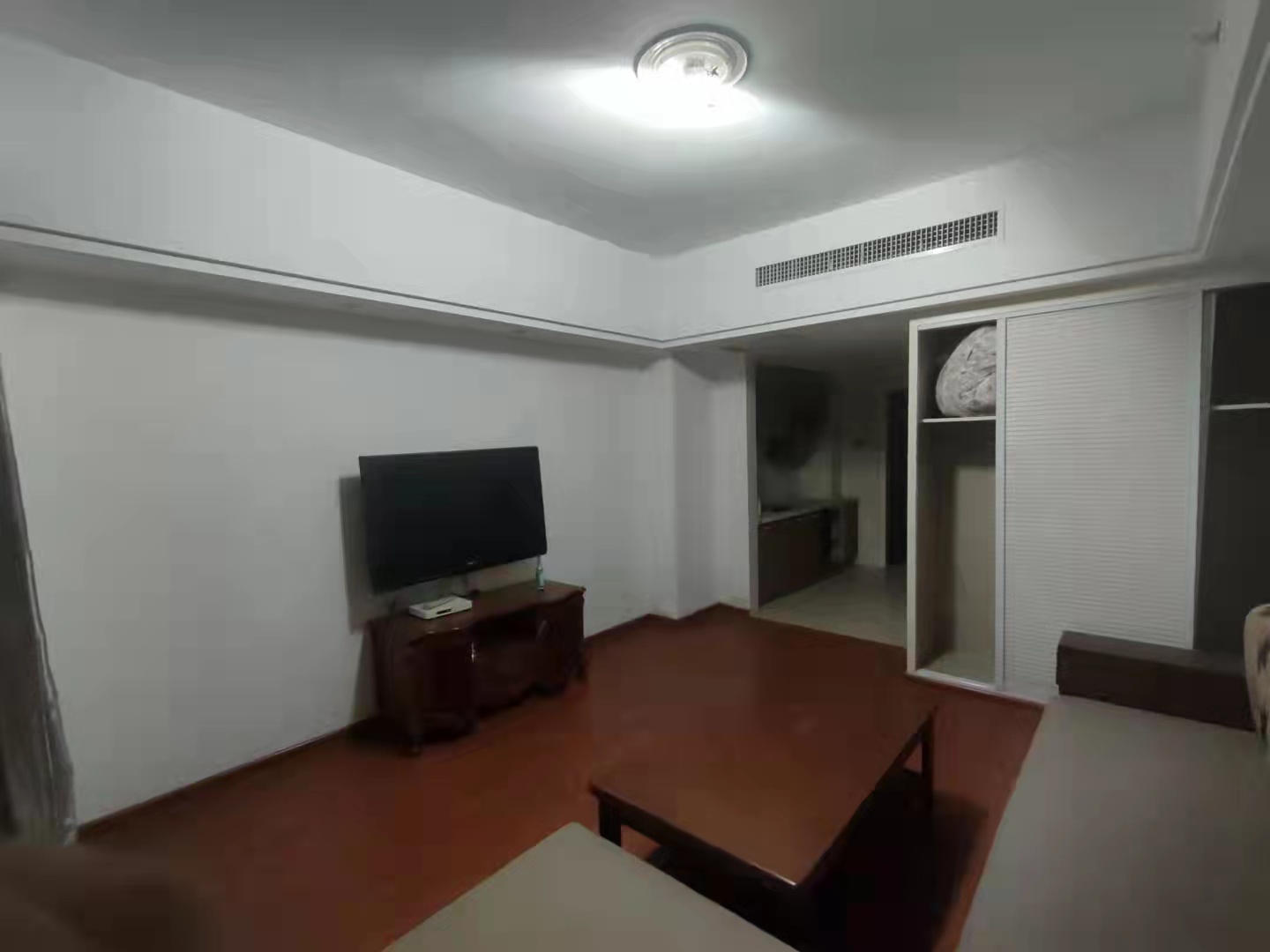 财智公馆大厦(瑞士国际酒店) 1室1厅1卫 900.0元/月 财智公馆大厦(瑞士国际酒店) 1室1厅1卫 900.0元/月室内图