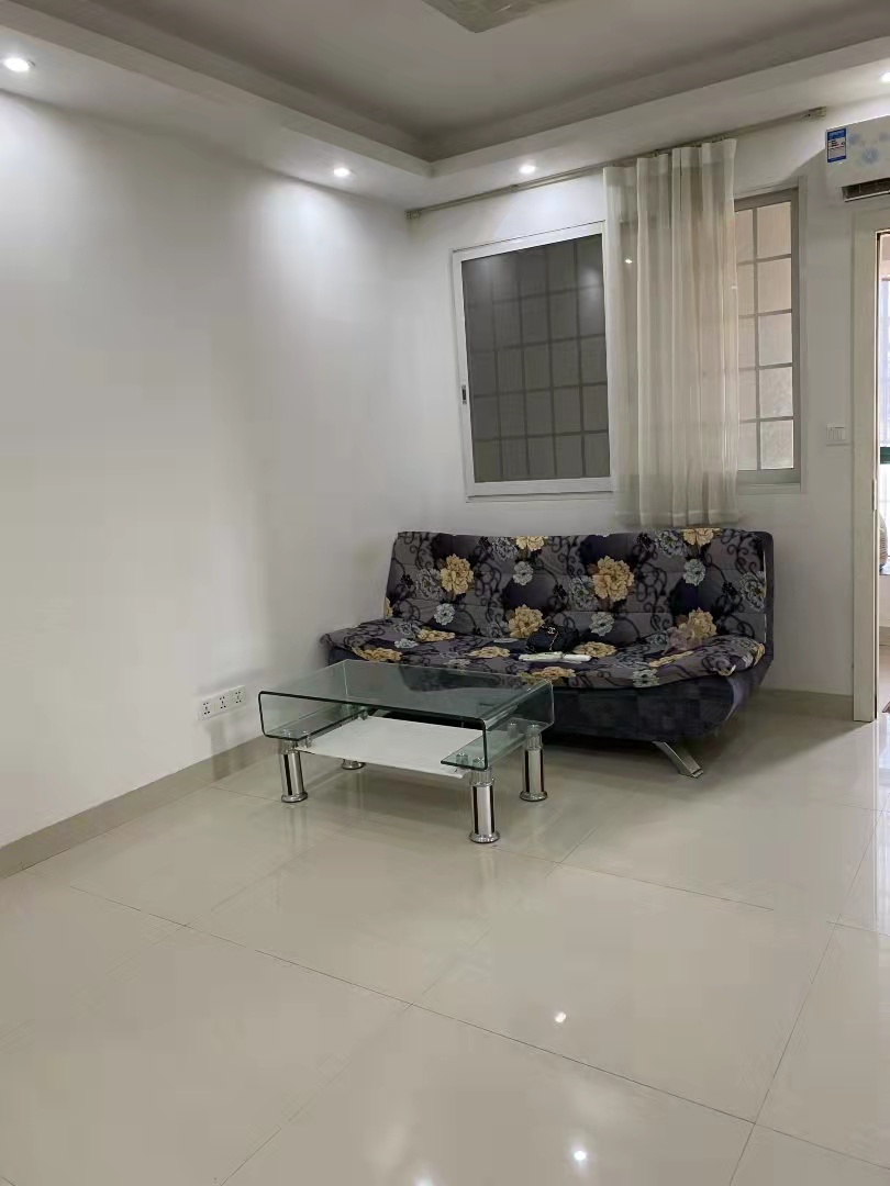 长河广场(待清理)  2室2厅1卫    1800.0元/月 长河广场(待清理)  2室2厅1卫    1800.0元/月室内图