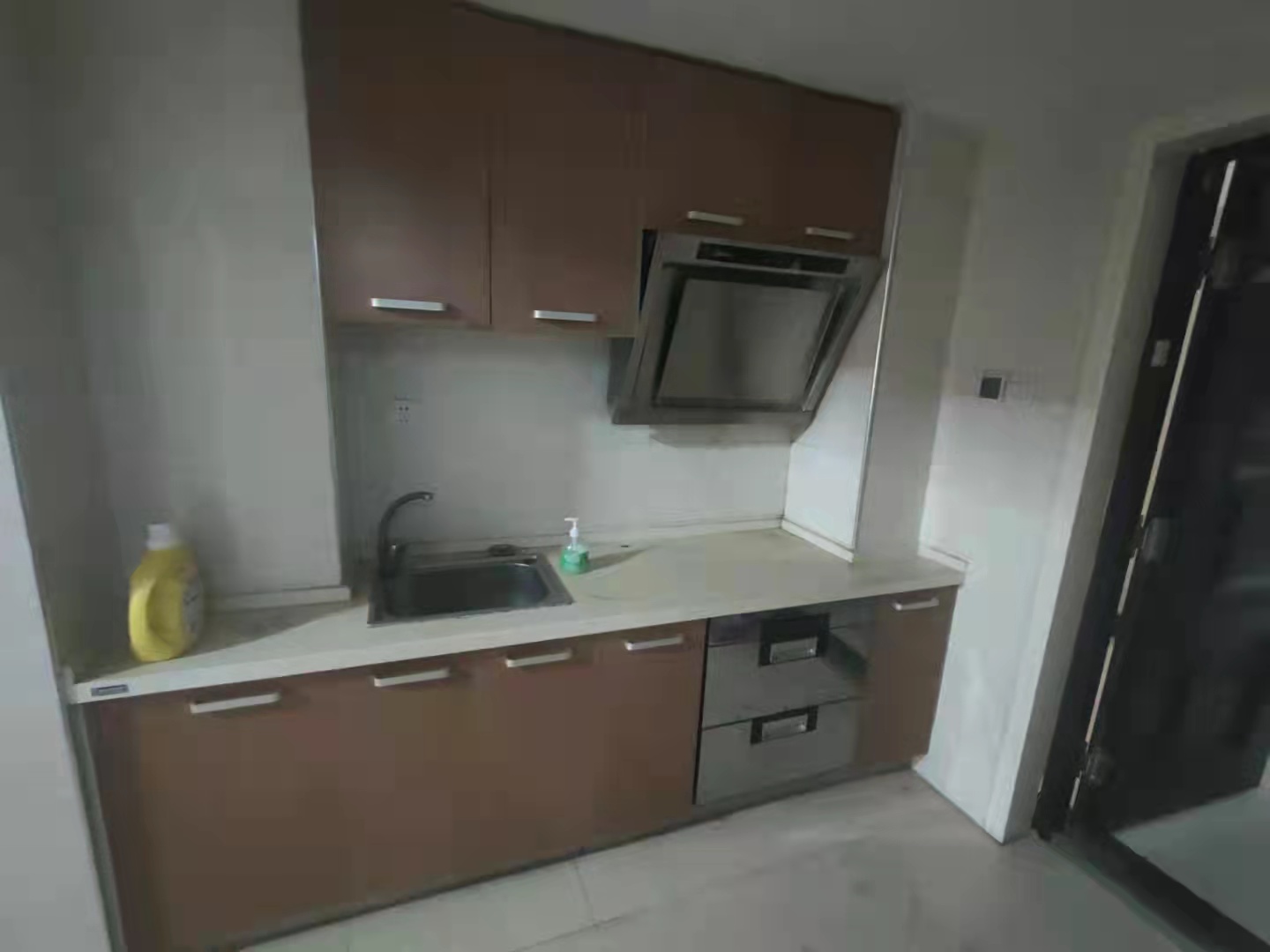 财智公馆大厦(瑞士国际酒店) 1室1厅1卫 900.0元/月 财智公馆大厦(瑞士国际酒店) 1室1厅1卫 900.0元/月室内图