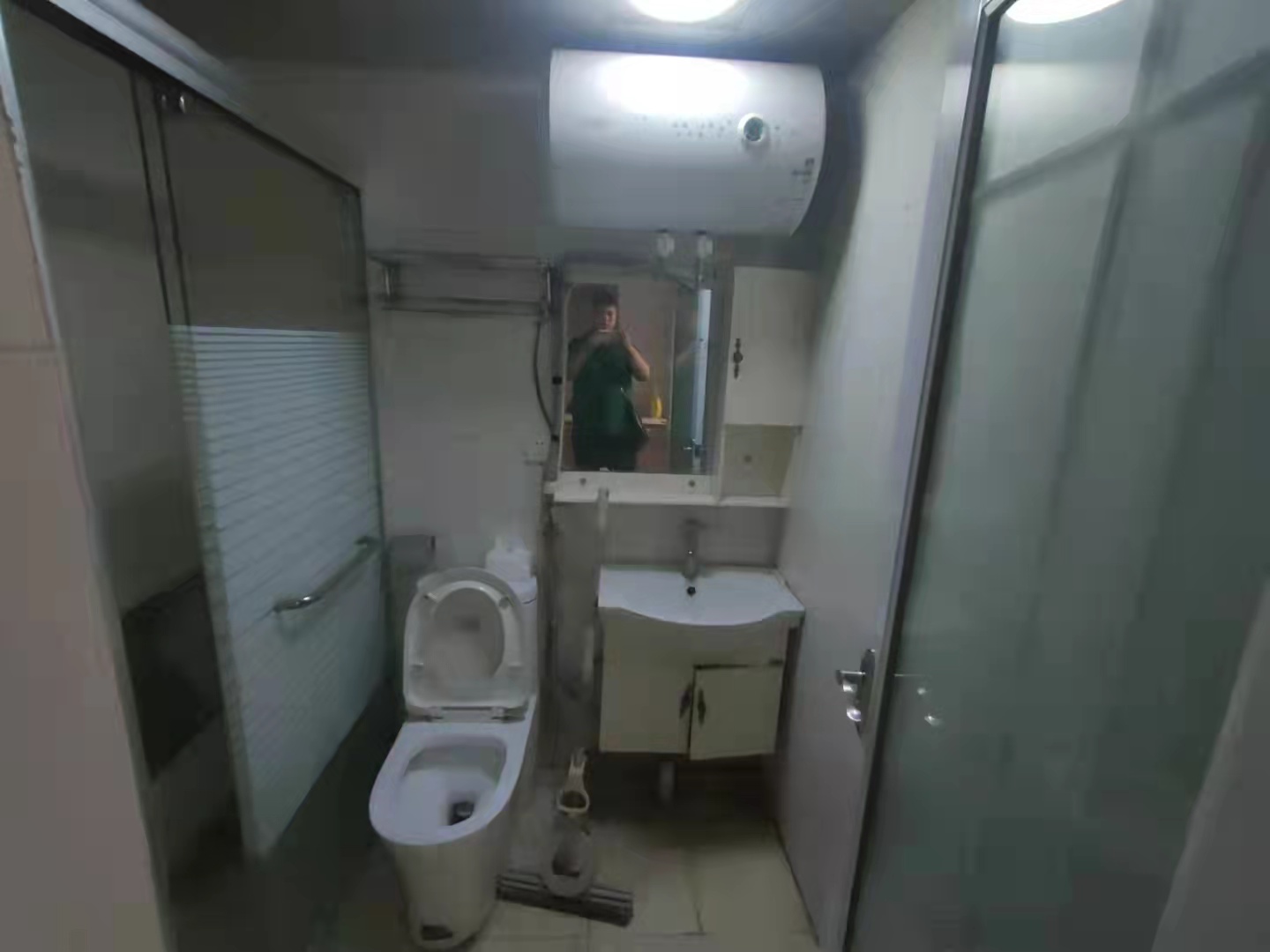 财智公馆大厦(瑞士国际酒店) 1室1厅1卫 900.0元/月 财智公馆大厦(瑞士国际酒店) 1室1厅1卫 900.0元/月室内图