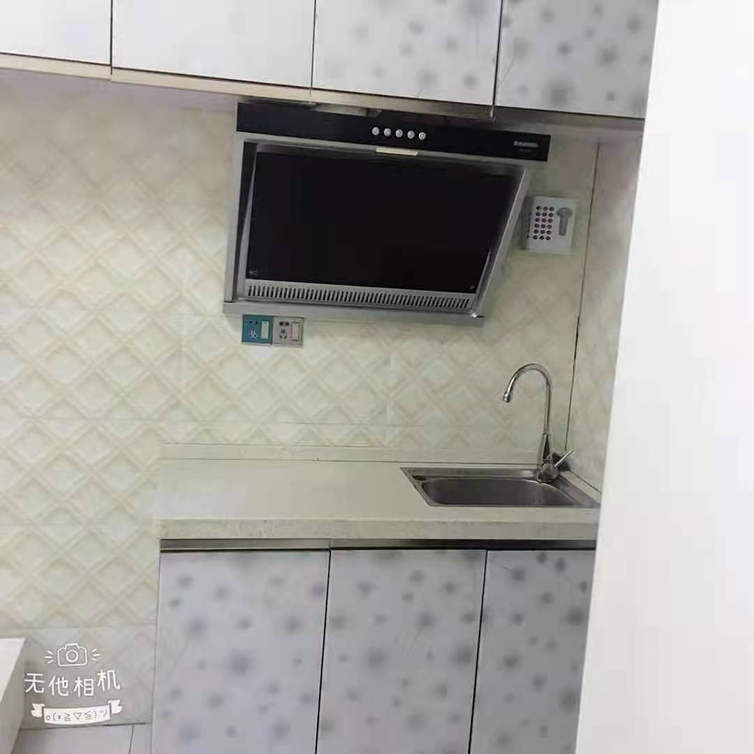 五洲富隆中心 1室1厅1卫 1100.0元/月 五洲富隆中心 1室1厅1卫 1100.0元/月室内图