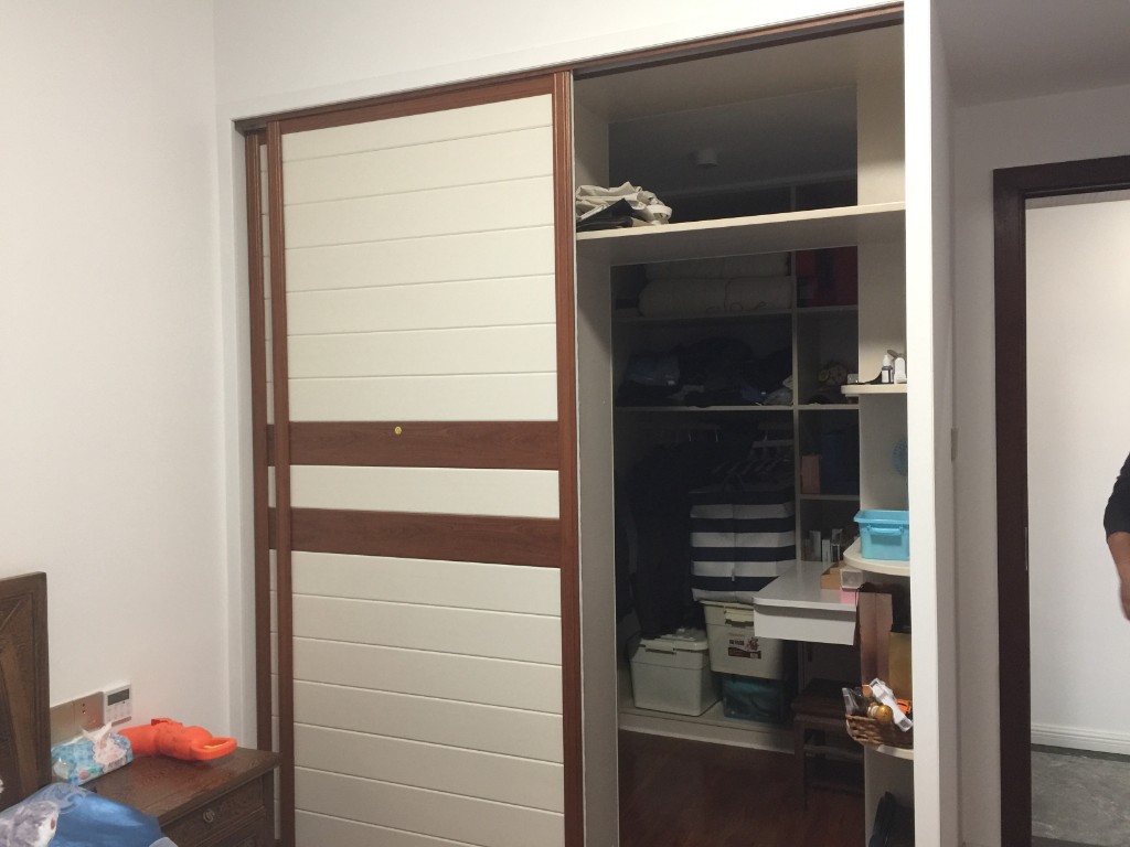 阳光世纪 3室2厅1卫 89.8万 阳光世纪 3室2厅1卫 89.8万卧室