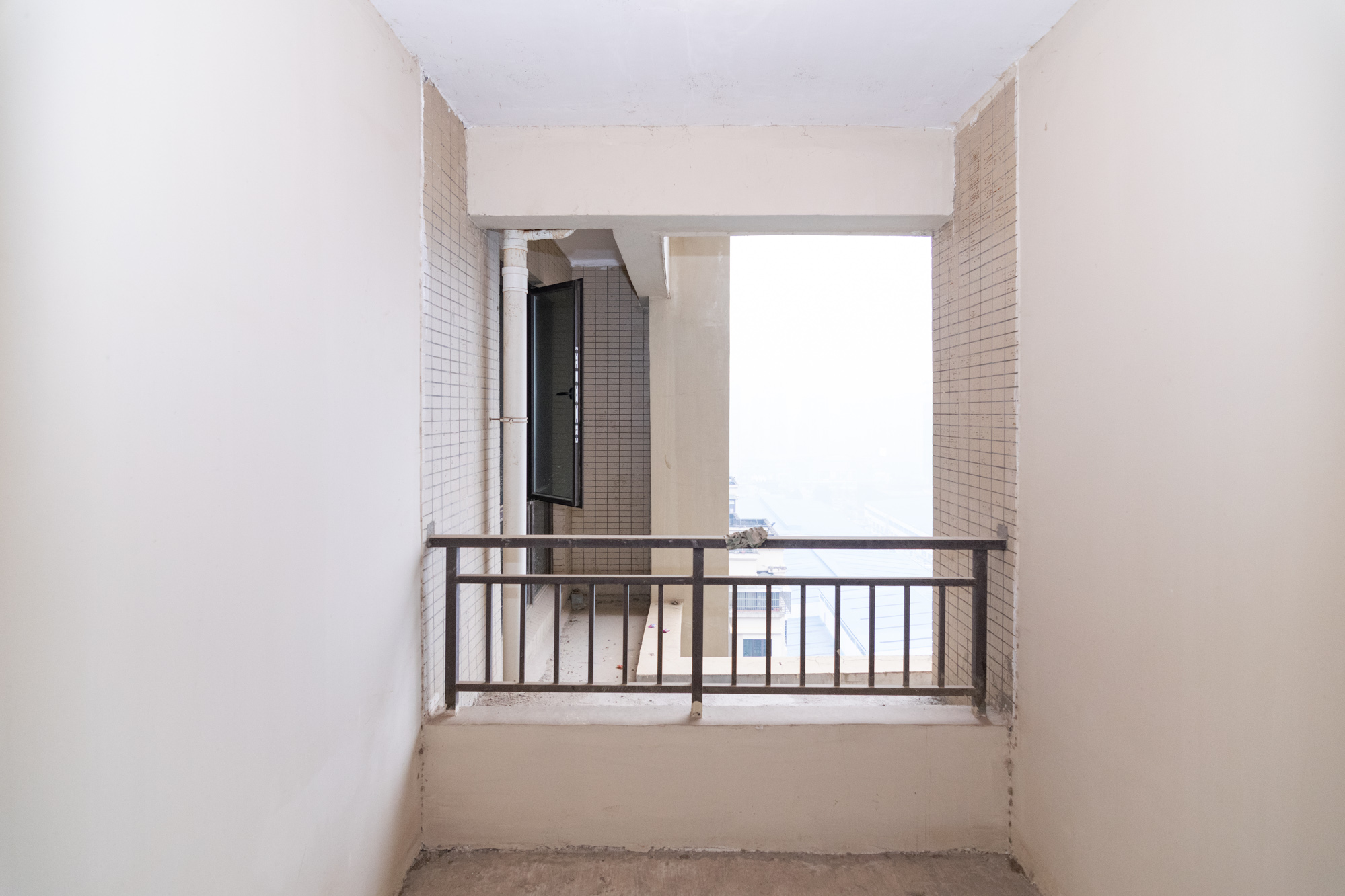 南山苏迪亚诺  3室2厅1卫    68.8万 南山苏迪亚诺  3室2厅1卫    68.8万其他