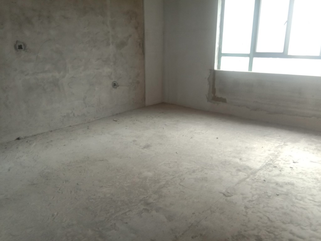 诚信广场 3室2厅2卫 79.8万 诚信广场 3室2厅2卫 79.8万客厅