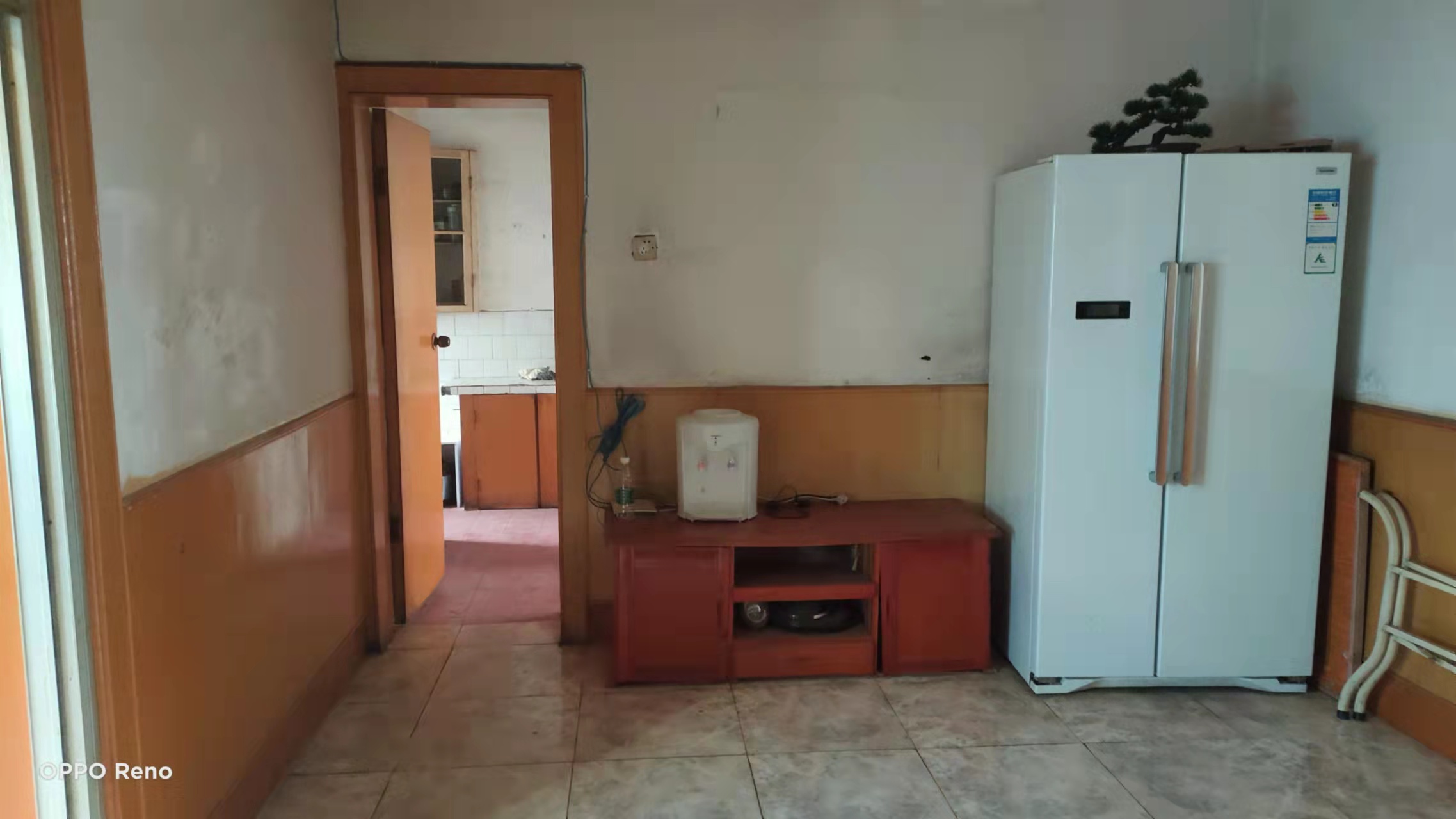 五义苑(人文师范学院家属楼内) 3室2厅1卫 60.0万 五义苑(人文师范学院家属楼内) 3室2厅1卫 60.0万客厅