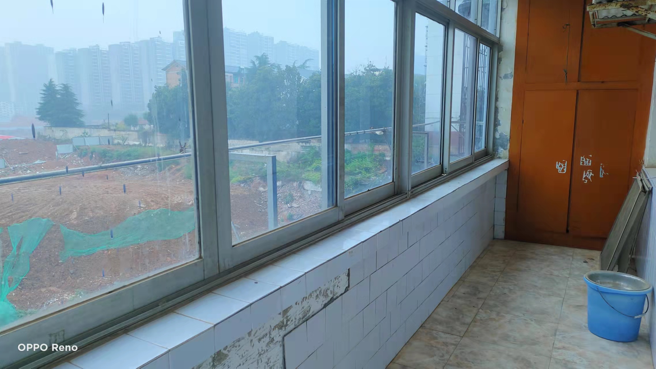 五义苑(人文师范学院家属楼内) 3室2厅1卫 60.0万 五义苑(人文师范学院家属楼内) 3室2厅1卫 60.0万客厅