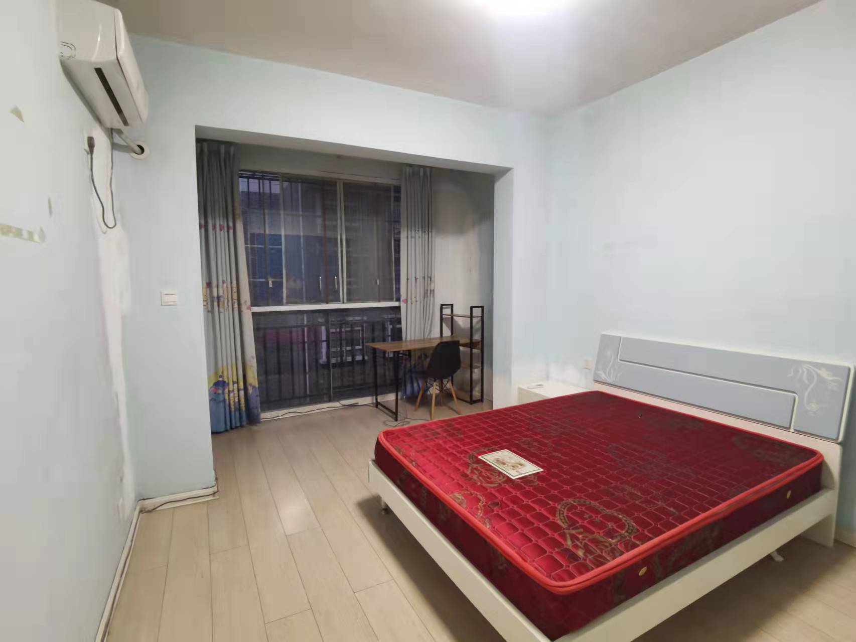 东环新城 3室2厅2卫 1400.0元/月 东环新城 3室2厅2卫 1400.0元/月室内图