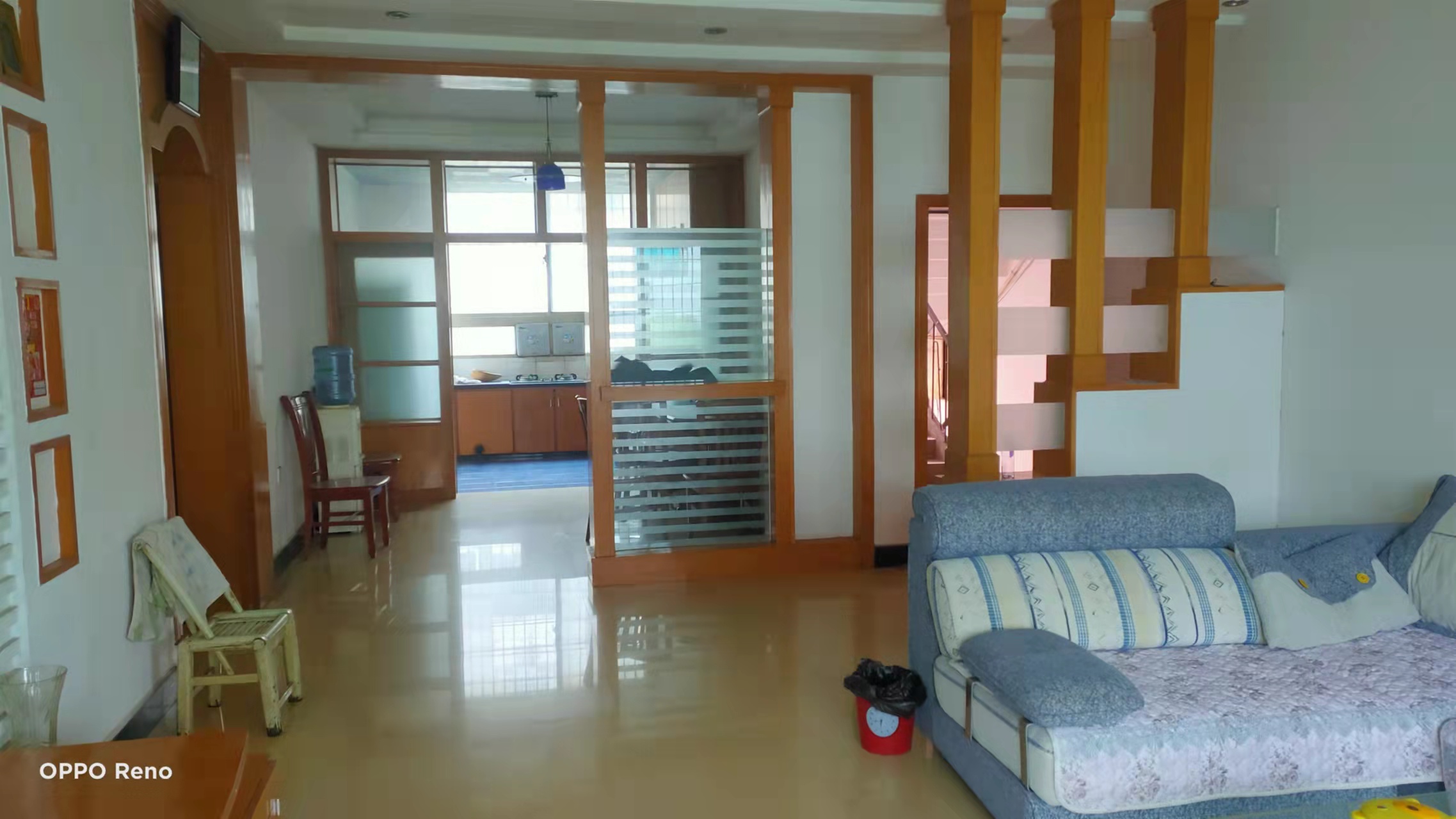 市人大政协机关大院住宅区(老市委)  3室2厅2卫    1600.0元/月 市人大政协机关大院住宅区(老市委)  3室2厅2卫    1600.0元/月