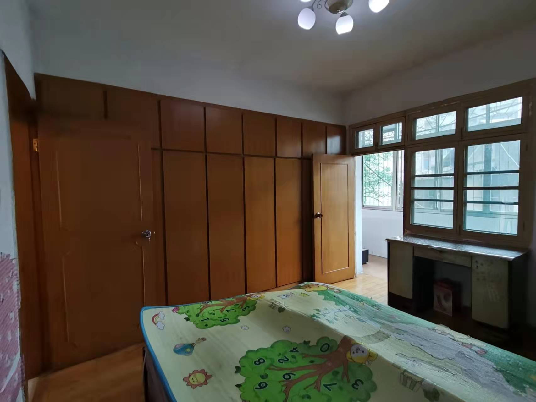 江滨社区 2室2厅1卫 800.0元/月 江滨社区 2室2厅1卫 800.0元/月室内图