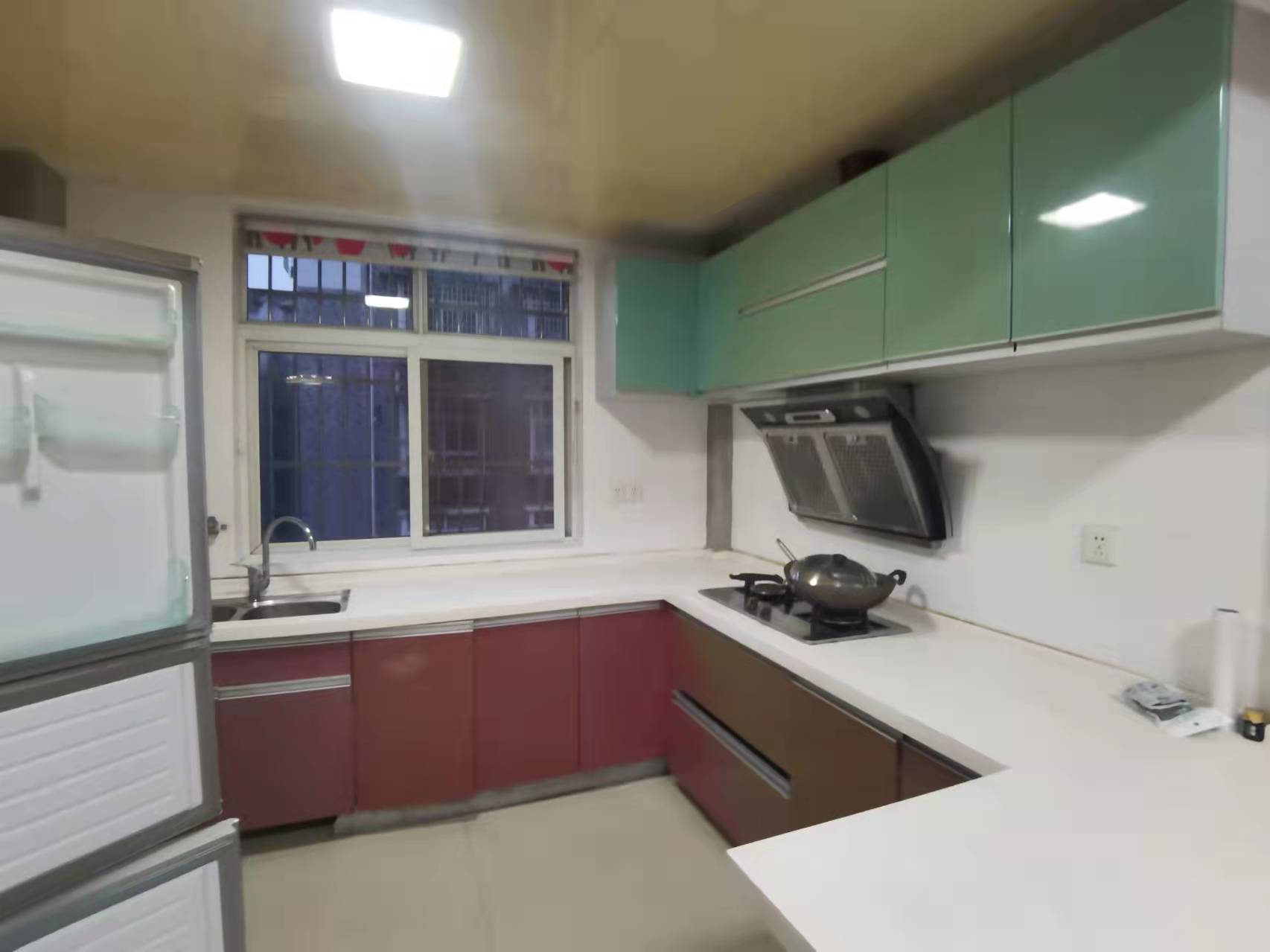 东环新城 3室2厅2卫 1400.0元/月 东环新城 3室2厅2卫 1400.0元/月室内图