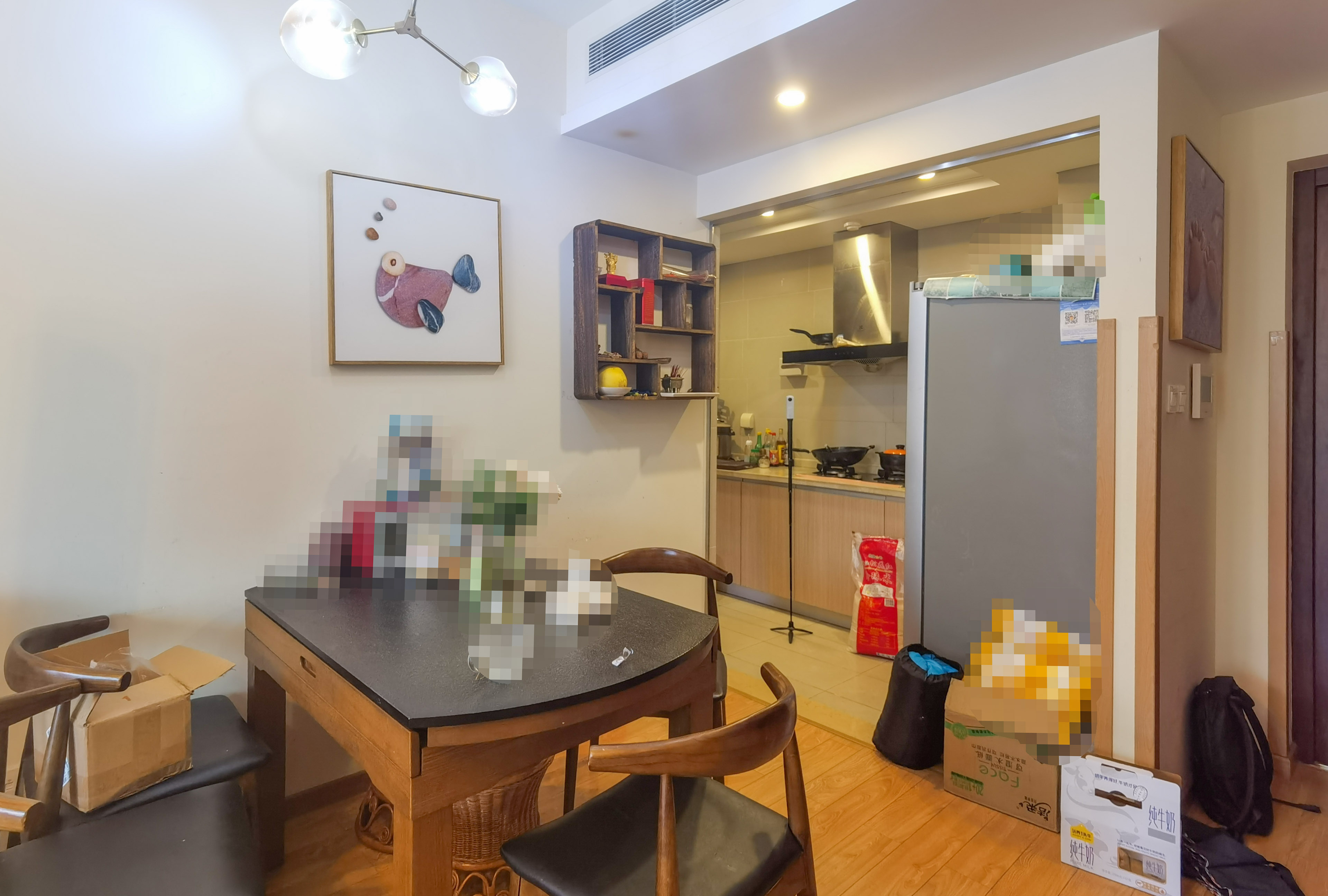 晋合湘水湾三期 2室2厅1卫 85.0万 晋合湘水湾三期 2室2厅1卫 85.0万客厅