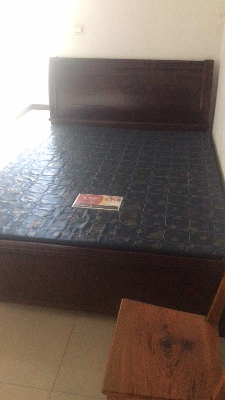 戴家岭散户  2室2厅1卫   1200.00元/月室内图